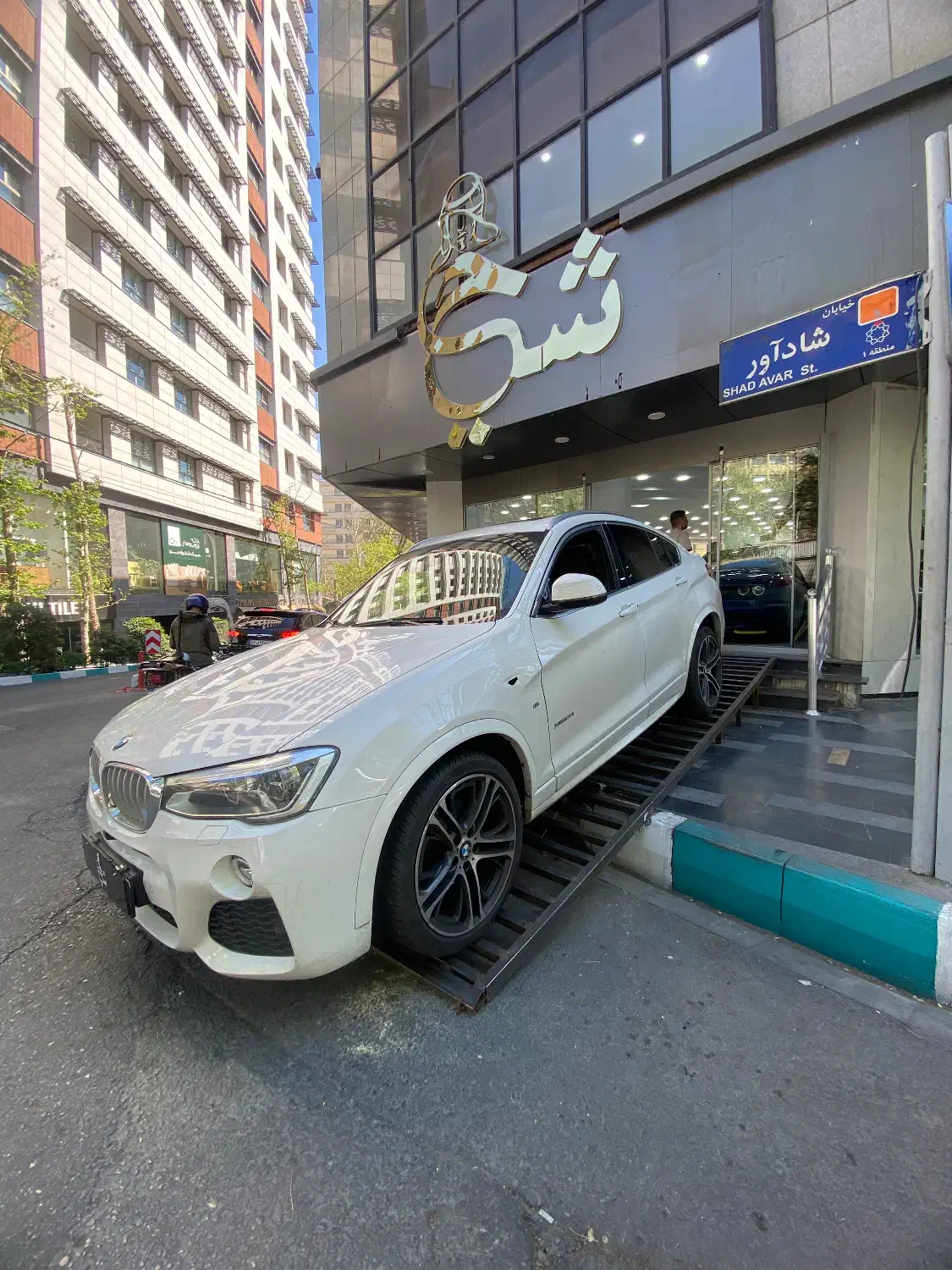 BMW X4 2016|خودرو سواری و وانت|تهران, محمودیه|دیوار