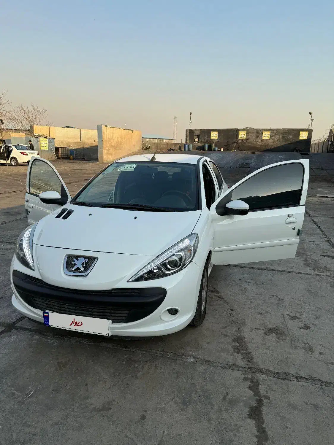 207 تیپ۵ موتور Tu5|خودرو سواری و وانت|ری, سرتخت|دیوار