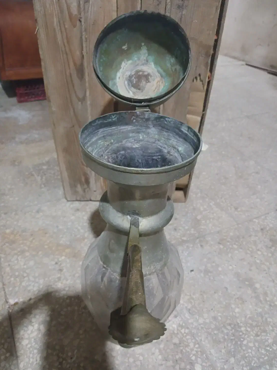 گلابدان سنه ۱۲۵۰ عتیقه|کلکسیون اشیاء عتیقه|یزد, |دیوار