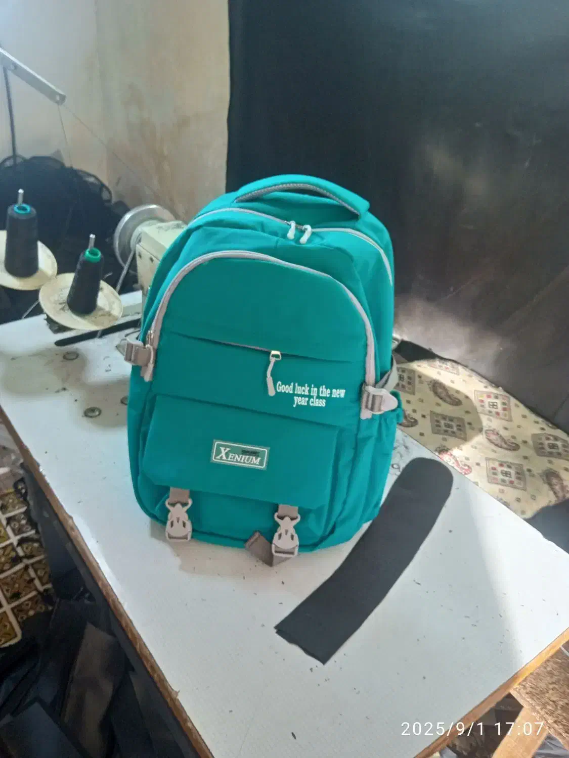 کوله پشتی و مدرسه ای باشگاهی|کیف، کفش، کمربند|همدان, |دیوار