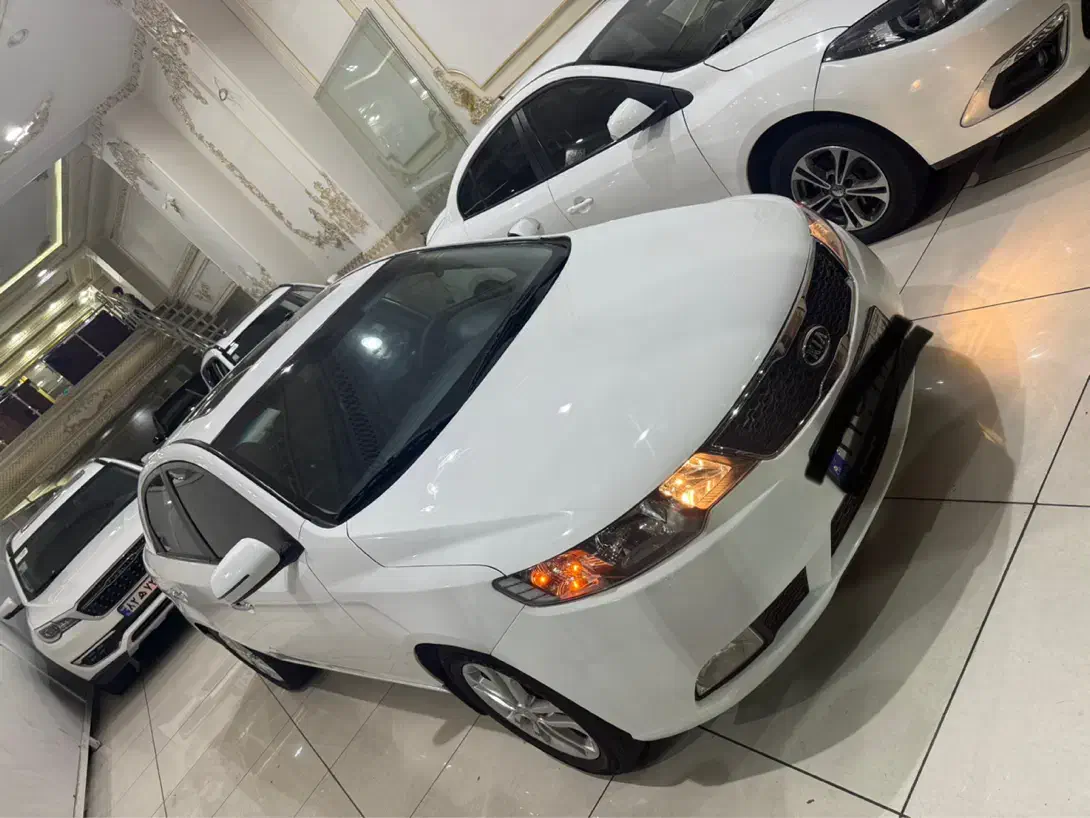 سراتو ۱۳۹۷ آپشنال اتوماتیک بدون رنگ نقد اقساط|خودرو سواری و وانت|تبریز, |دیوار