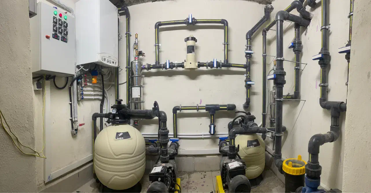 تاسیسات استخر ساخت استخراجرا استخر لوله کشی استخر|خدمات پیشه و مهارت|تهران, ستارخان|دیوار