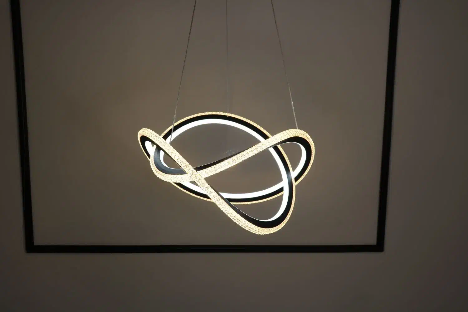 لوستر پاییون دو طرف نور|لوستر و چراغ آویز|فردیس, شهرک ۱۱۰|دیوار