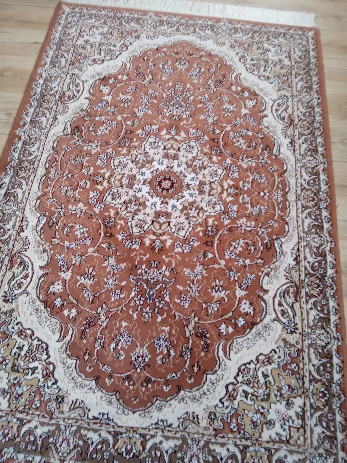 حراج فرش|فرش|بندر انزلی, معلم|دیوار