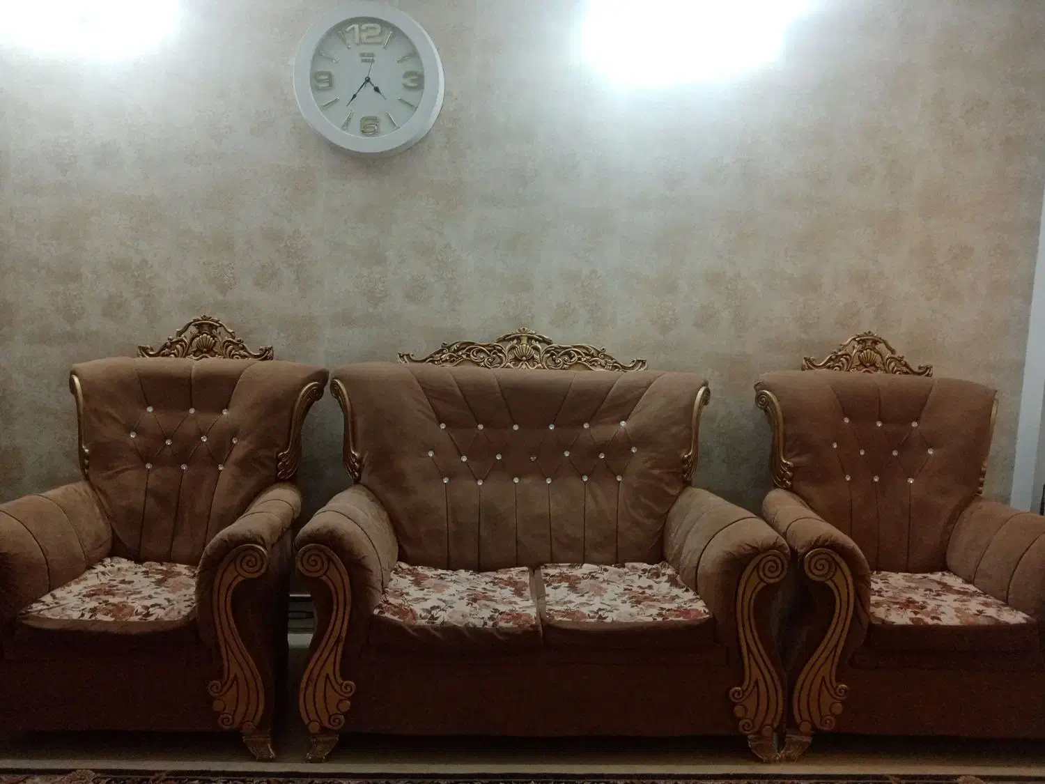 مبلمان|مبلمان خانگی و میز عسلی|بیرجند, |دیوار