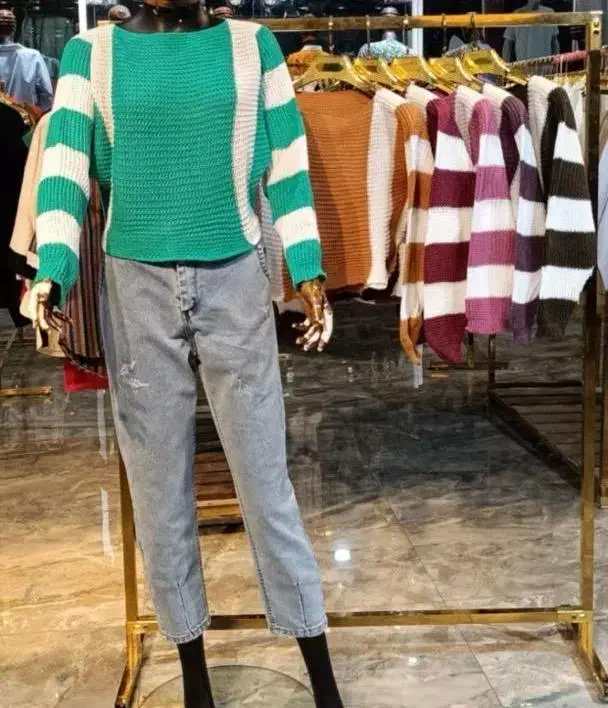 عمده لباس زنانه|لباس|مرودشت, فاز دوم شهرک فرهنگیان|دیوار