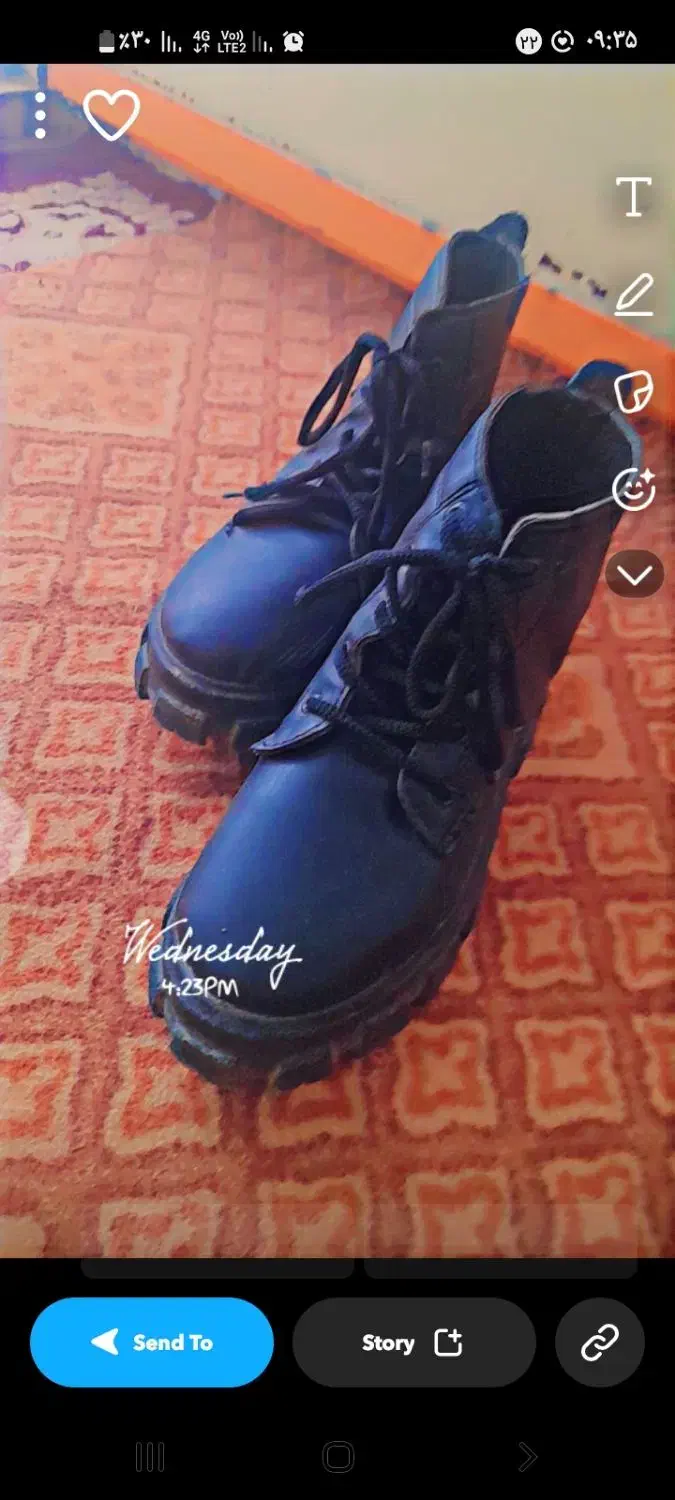 پوتین|کیف، کفش، کمربند|شیروان (خراسان), |دیوار