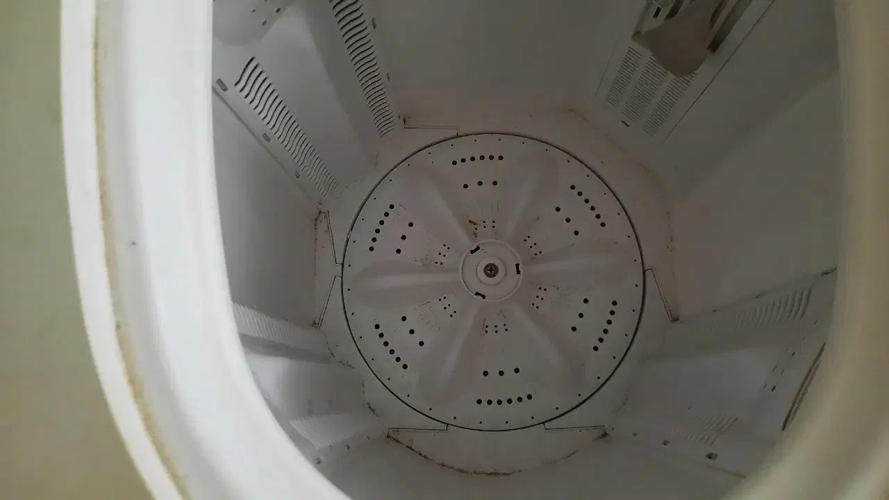 لباس شویی|ماشین لباسشویی و خشککن لباس|قم, شهر قائم|دیوار