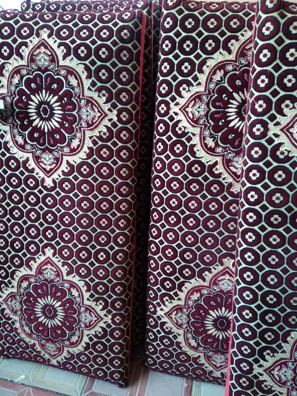 پشتی|پشتی|ساری, |دیوار