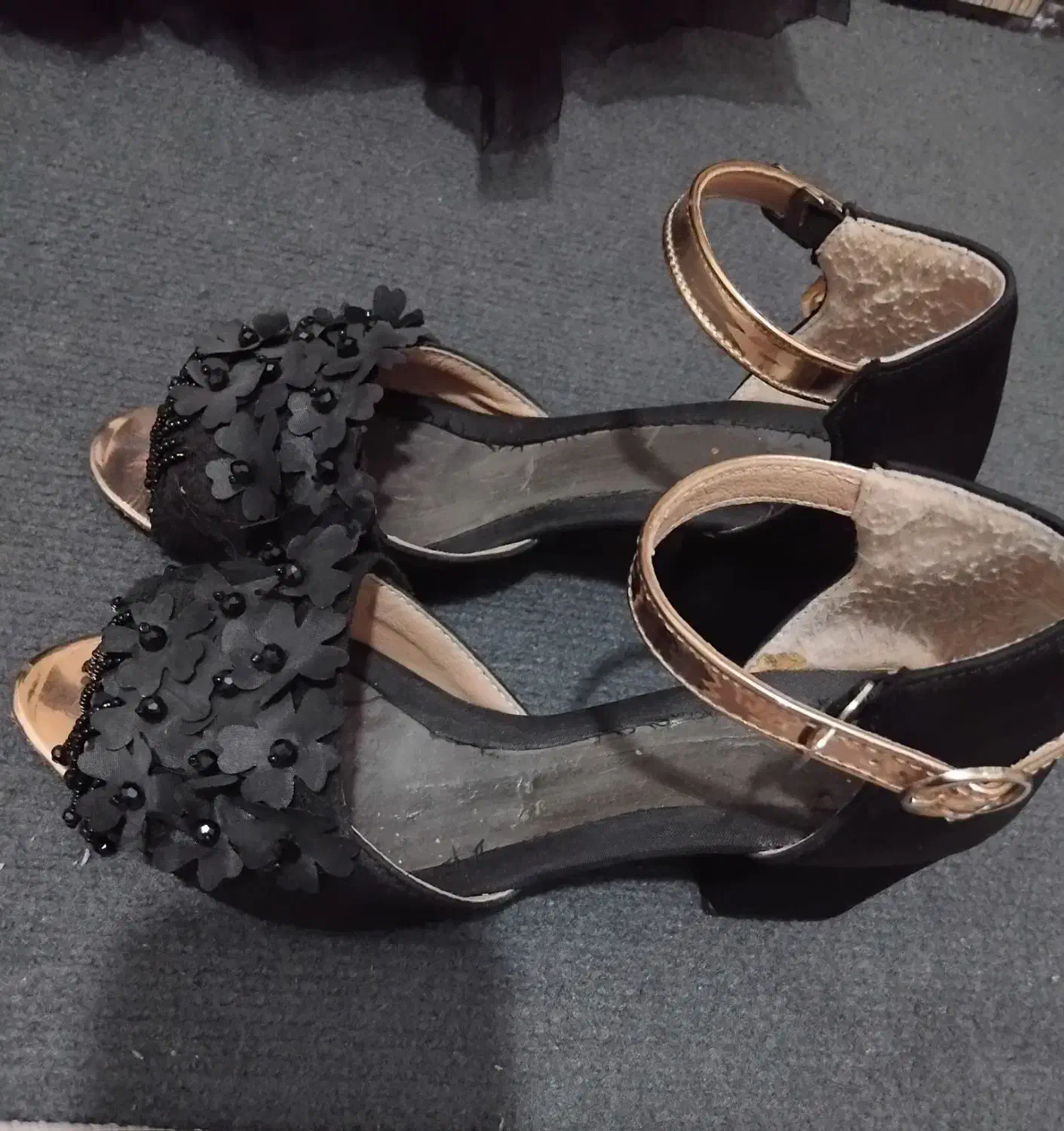 لباس مجلسی|لباس|مشهد, طرق|دیوار