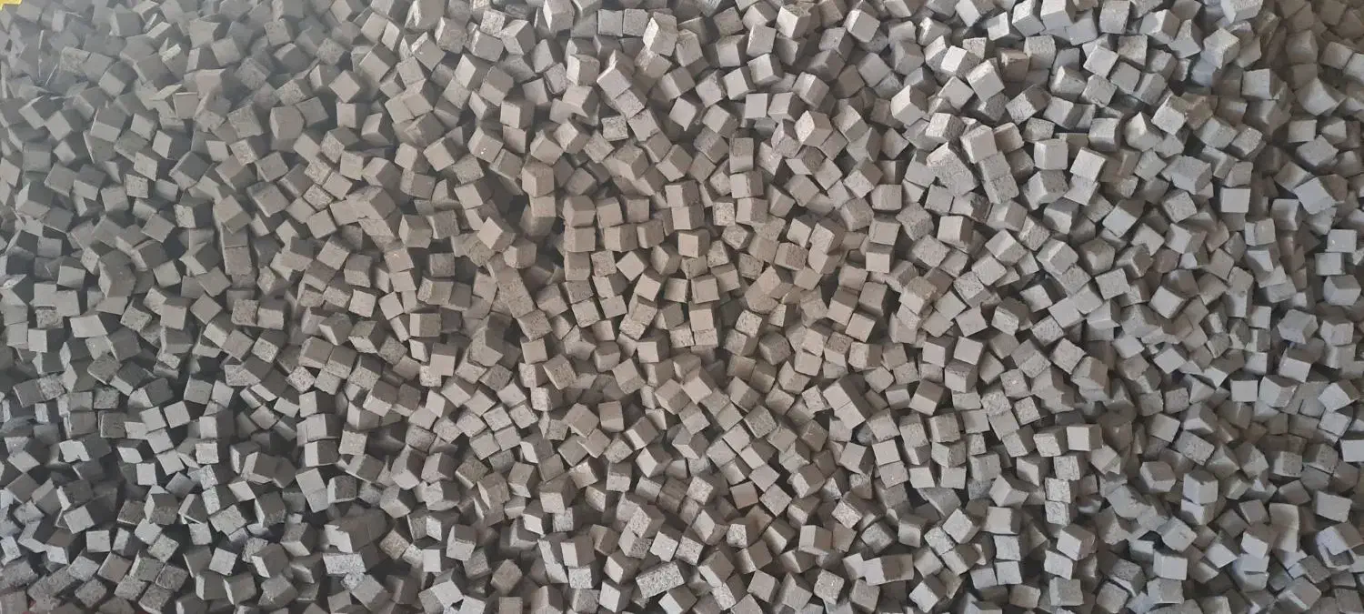 تولید زغال حبه درجه یک پسته|عمدهفروشی|مشهد, آبکوه|دیوار