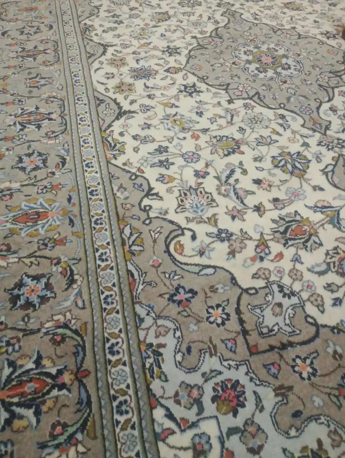 فرش دست بافت کاشان 6متری تک دست دوم تمیز|فرش|قدس, شهرقدس|دیوار