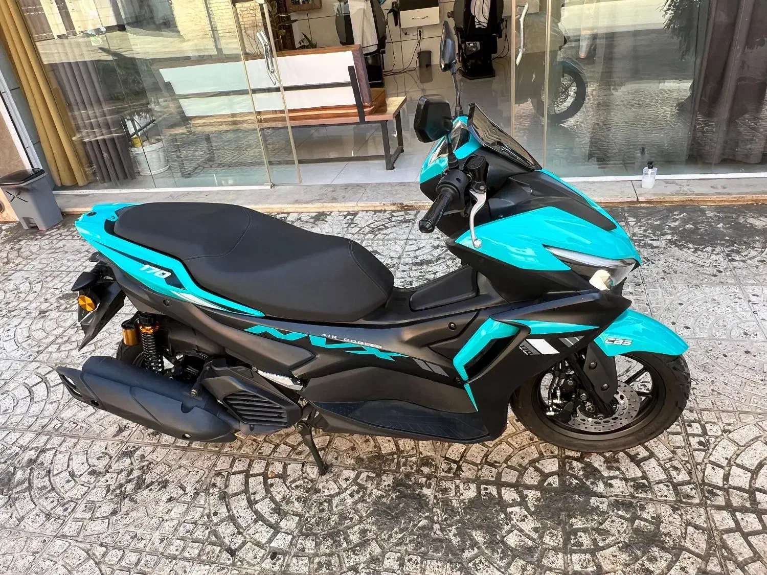 کلیک ایروکسnvx170|موتورسیکلت|شیراز, حومه شیراز|دیوار