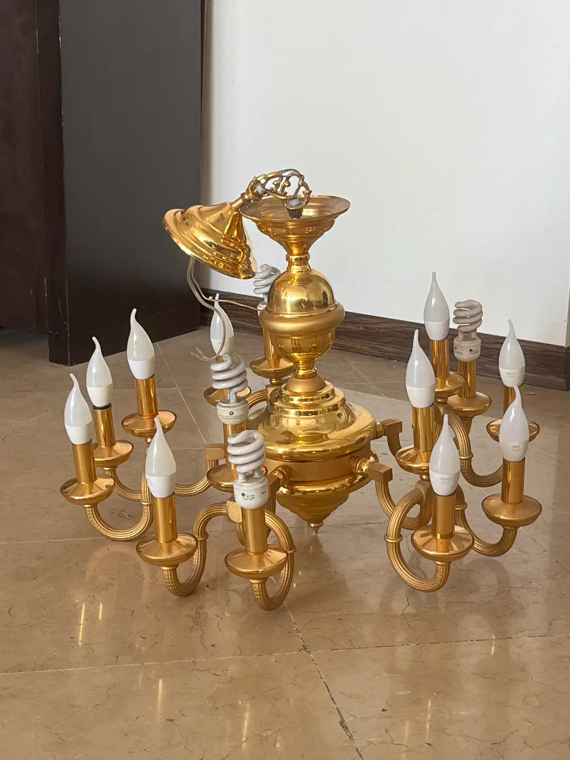 لوستر ۱۵ شاخه طلایی|لوستر و چراغ آویز|تهران, تهرانپارس غربی|دیوار