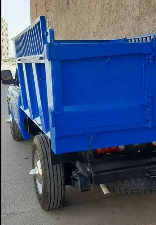 راننده نیسان کمپرسی برا مصالح ساختمانی|استخدام حمل و نقل|یزد, |دیوار