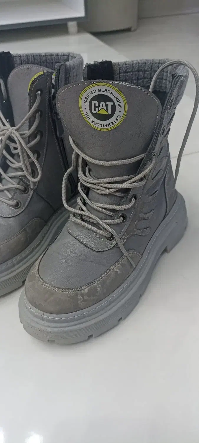 بوت و چکمه پسرانه|کیف، کفش، کمربند|فسا, |دیوار