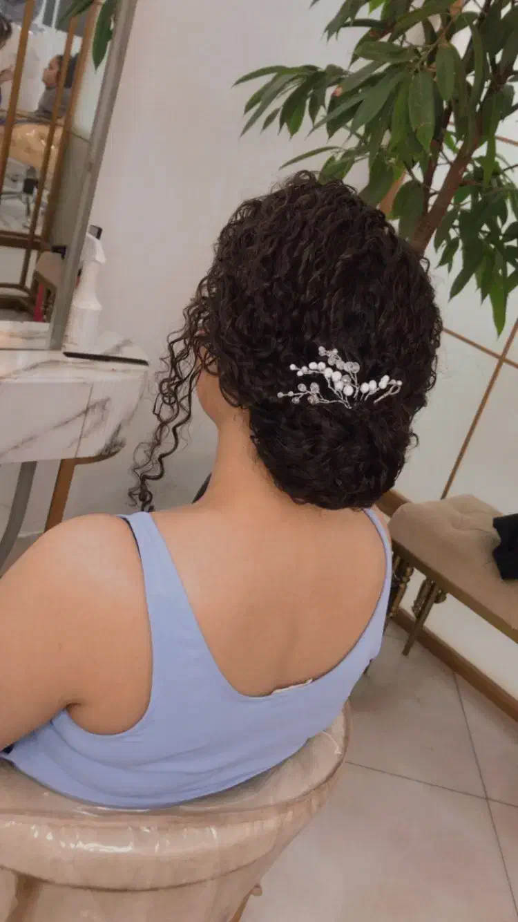 آموزش صفر تا صد شنیون بصورت حرفه ایی|خدمات آرایشگری و زیبایی|بیرجند, |دیوار