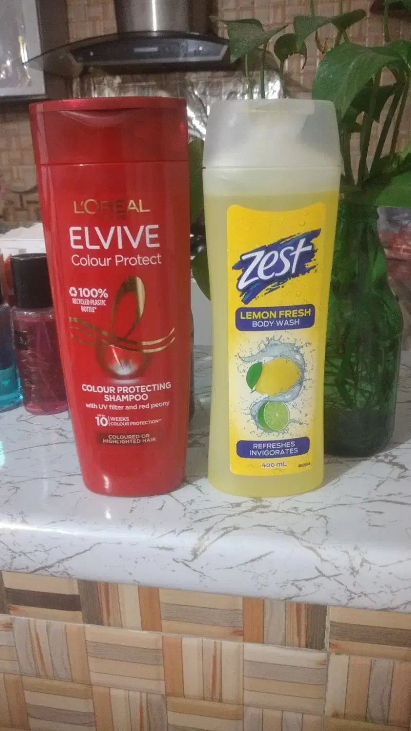 فروش لوازم آرایشی  و ماکسی طرح دار زنانه|آرایشی، بهداشتی، درمانی|بندر کنگان, |دیوار