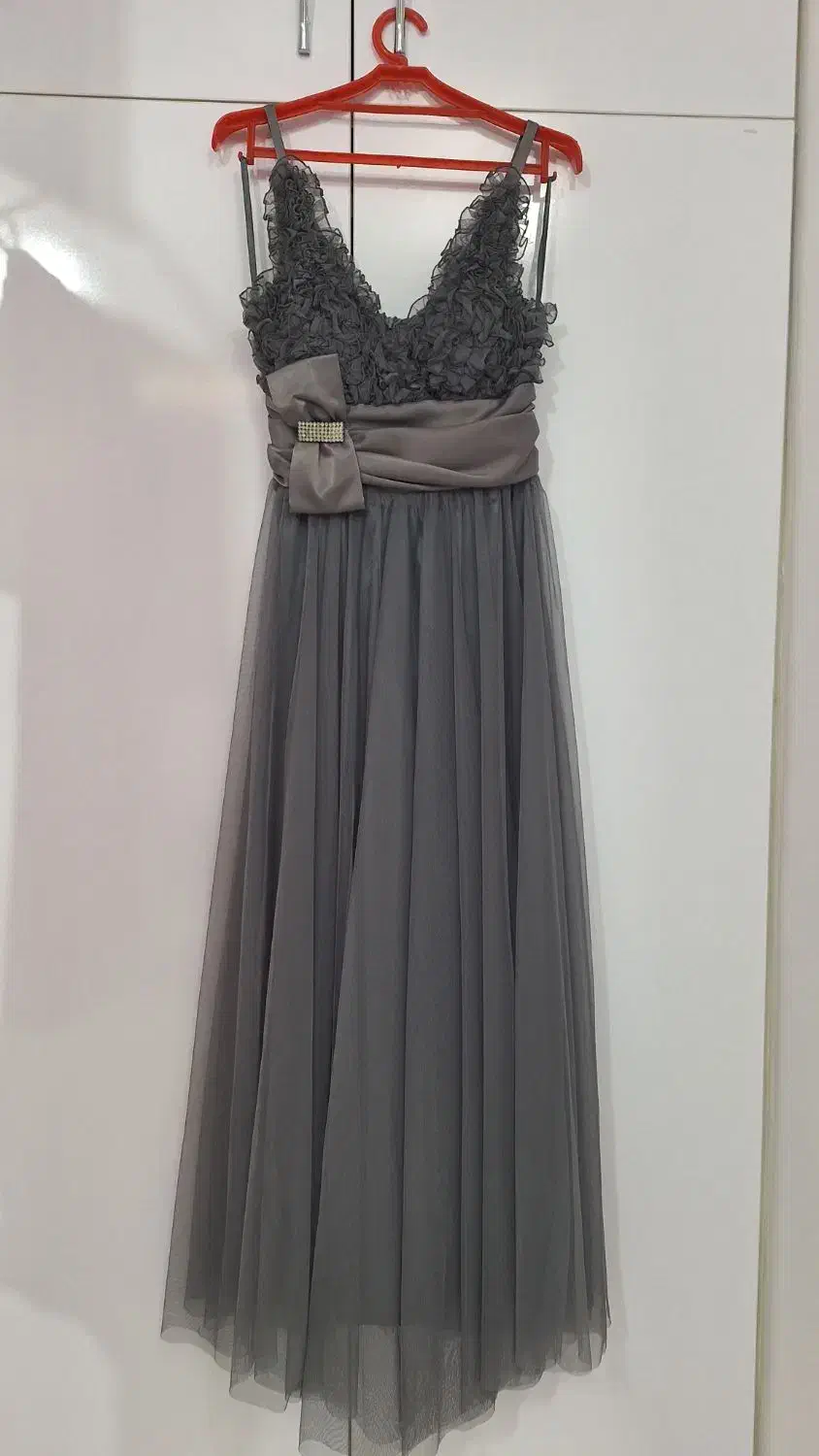 لباس مجلسی زنانه نو با اتیکت|لباس|نجفآباد, شیخ بهایی جنوبی|دیوار