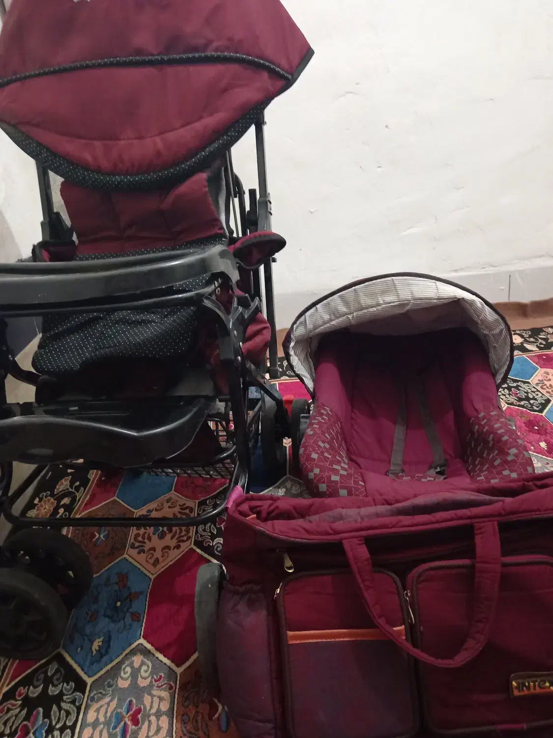 سیسمونی نوزاد|اسباب و اثاث بچه|زارچ, |دیوار