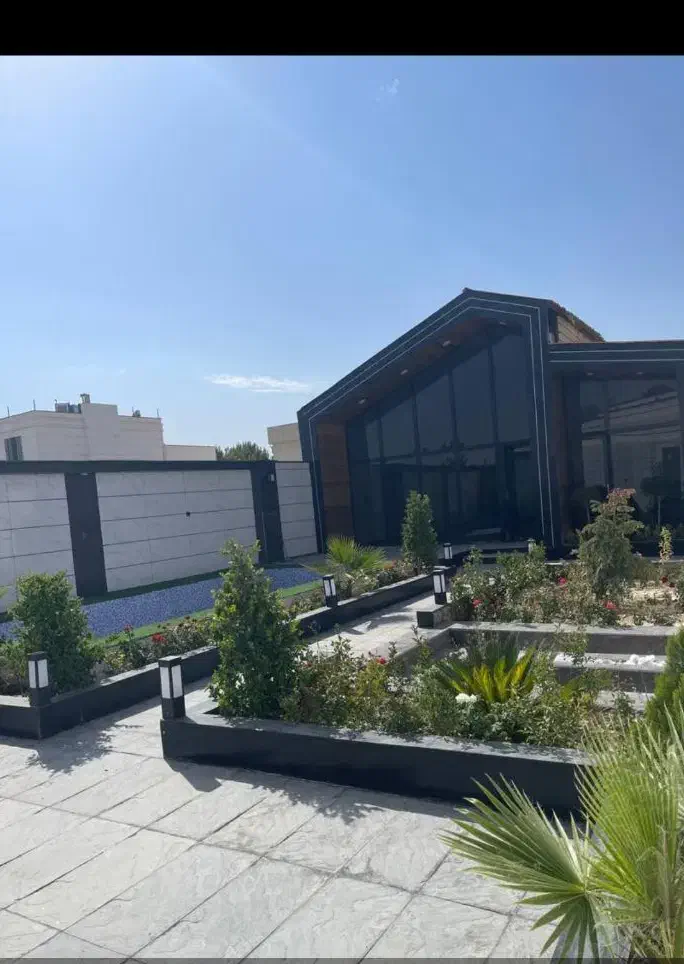 ویلا ۲۵۰ متری سهیلیه زعفرانیه|فروش خانه و ویلا|چهارباغ, |دیوار