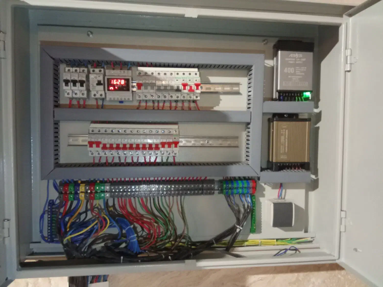 برقکار ساختمان|خدمات پیشه و مهارت|طرقبه, |دیوار