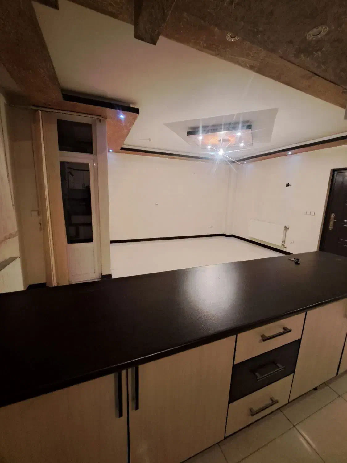 رهن واحد|اجارهٔ آپارتمان|شاهینشهر, سعدی جنوبی|دیوار