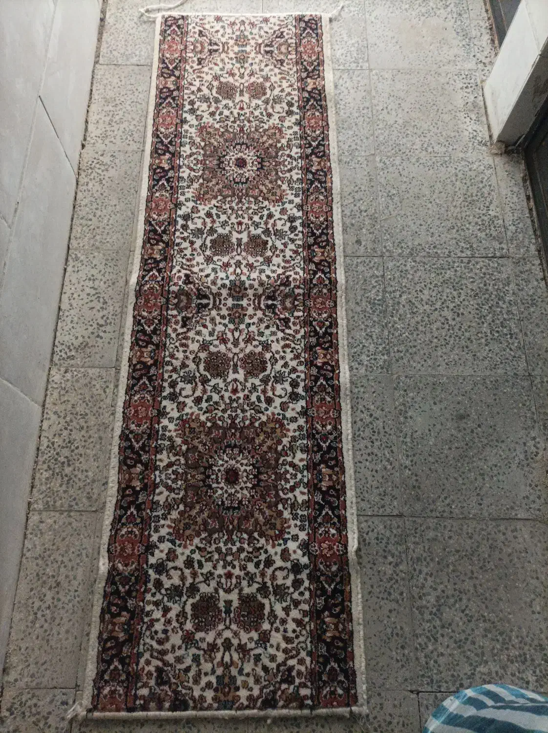 فروش کناره|فرش|قزوین, |دیوار