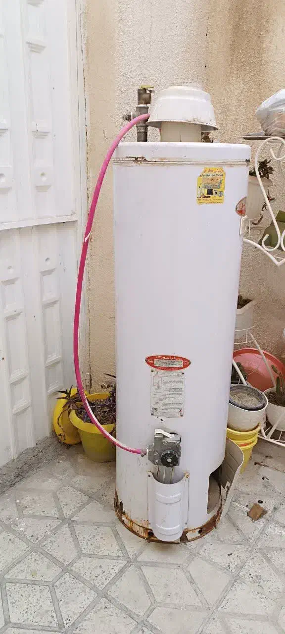 ابگرمکن زمینی|آبگرمکن، پکیج، شوفاژ|رباطکریم, نصیرشهر|دیوار