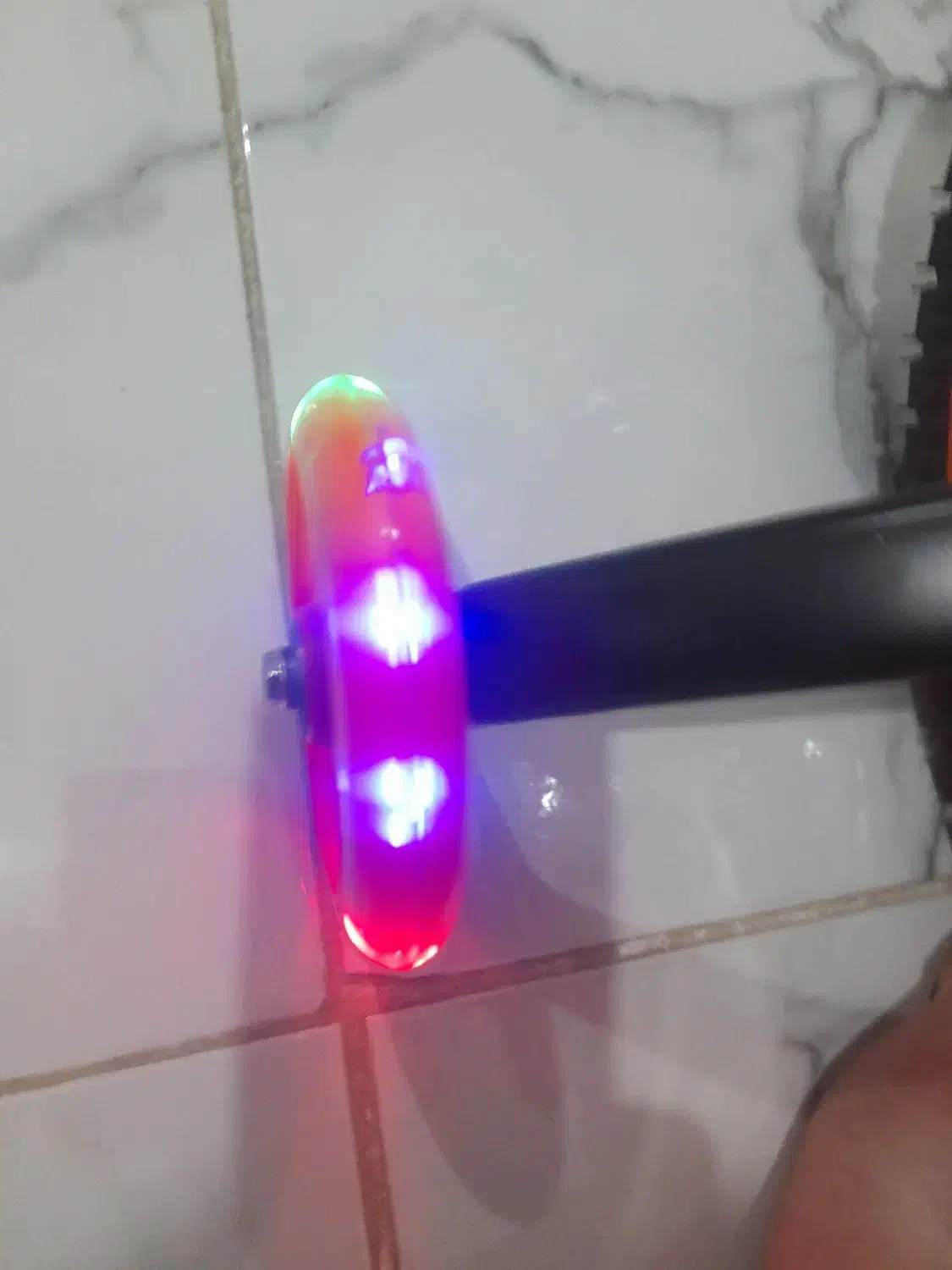 دوچرخه سایز۲۰(کمکی عقب چراغ دار)|دوچرخه، اسکیت، اسکوتر|نیشابور, گنبد سبز|دیوار