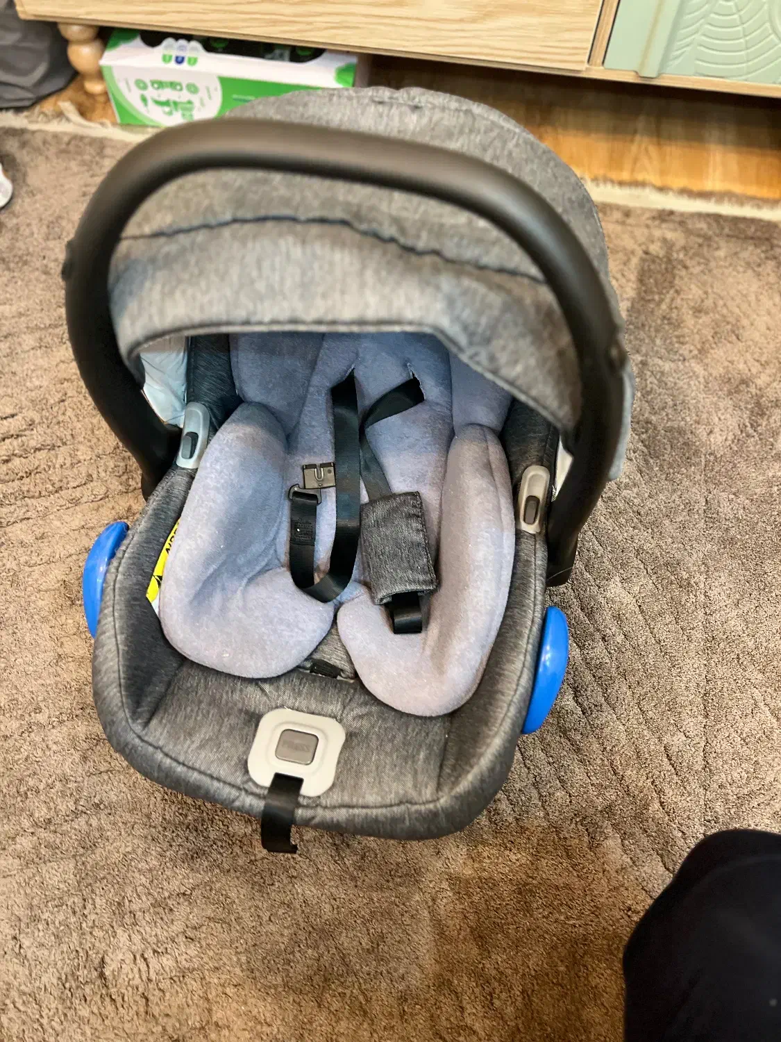 کریر و ساک حمل نوزاد|کالسکه و لوازم جانبی|آمل, |دیوار