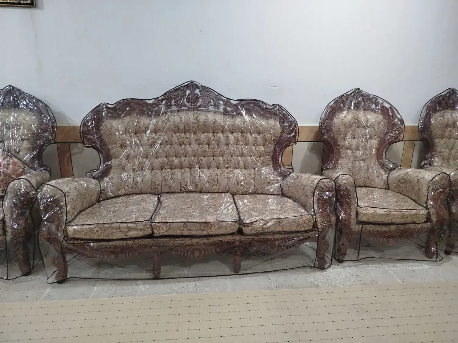 دوخت انواع کاور مبل و لوازم برقی|مبلمان خانگی و میز عسلی|شوش, |دیوار