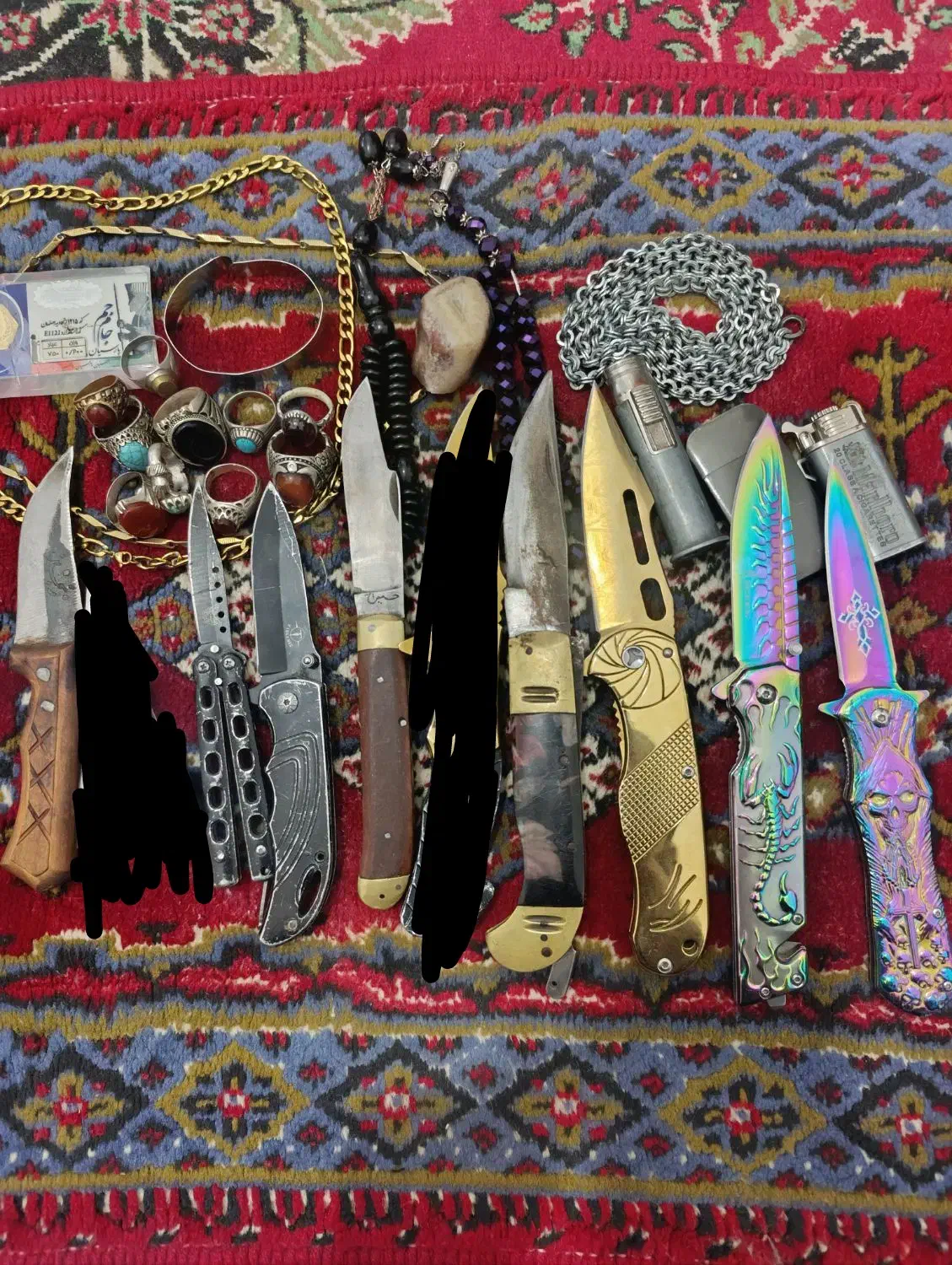 چند عدد چاقوی ضامن دار و چند عدد فندک|کوهنوردی و کمپینگ|کرمان, |دیوار