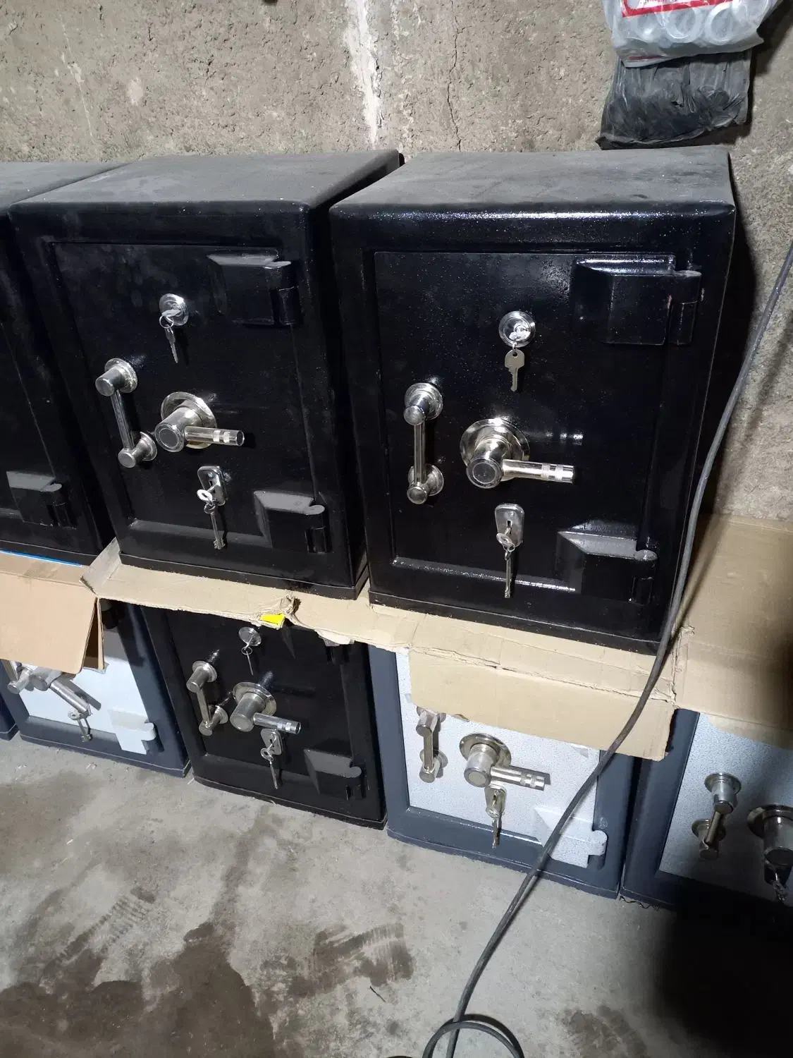 گاوصندوق ضدحریق با خدمات نصب در محل|ابزارآلات|ساری, |دیوار