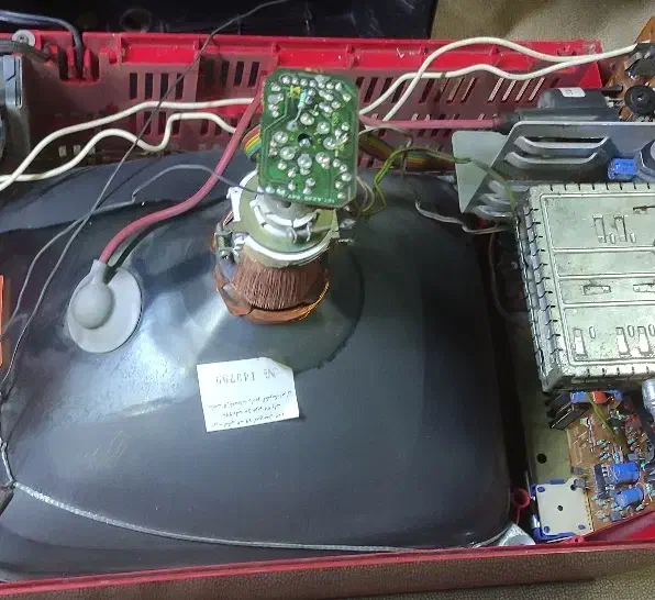 تلویزیون قدیمی|تلویزیون و پروژکتور|گرگان, |دیوار