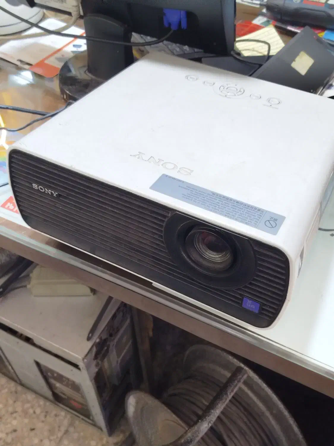 ویدیو پروژکتور سونی xga vpl ex100|تلویزیون و پروژکتور|تهران, دکتر هوشیار|دیوار