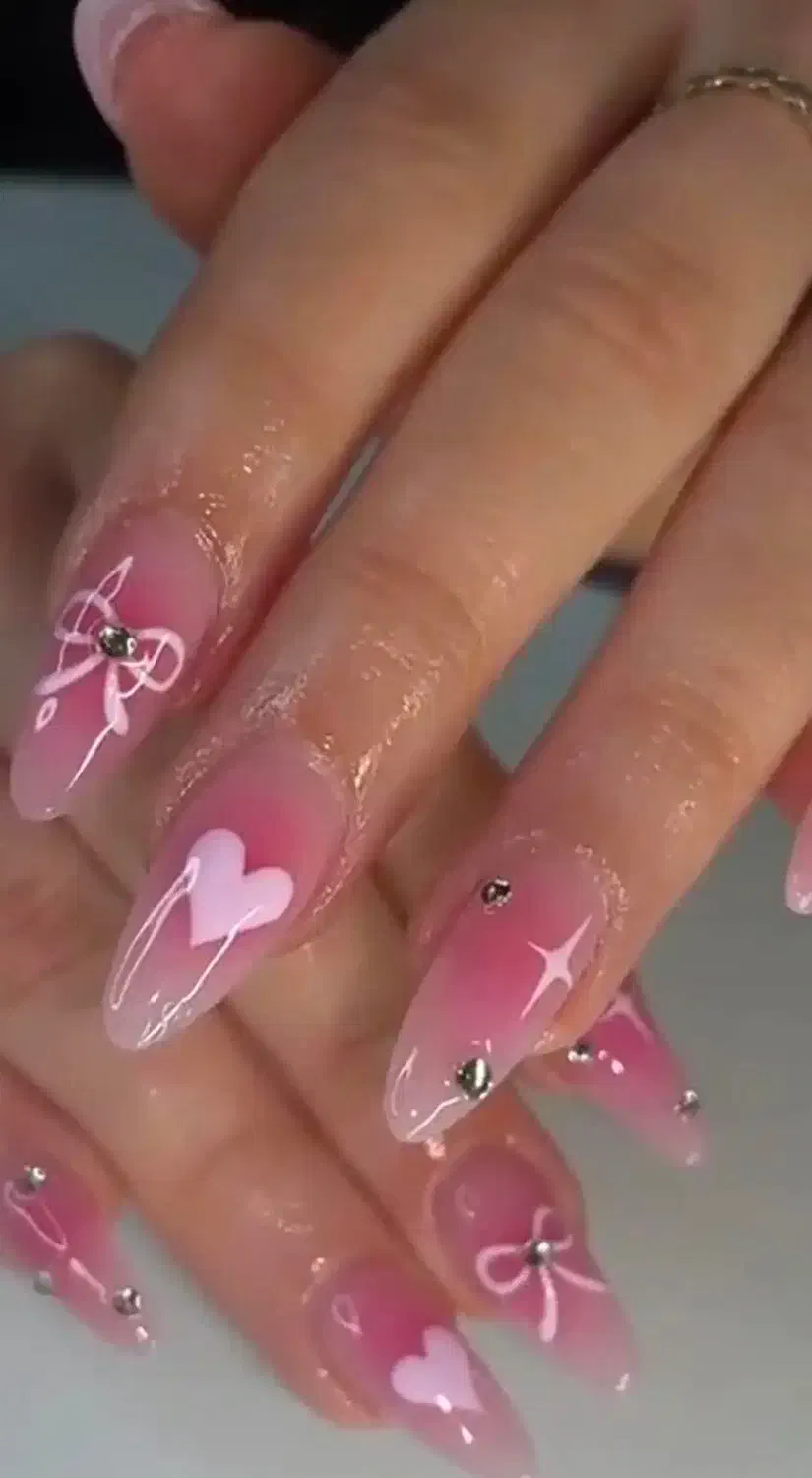 مدل ترمیم و کاشت و لمینت با لاک رایگان|خدمات آرایشگری و زیبایی|تهران, حکیمیه|دیوار