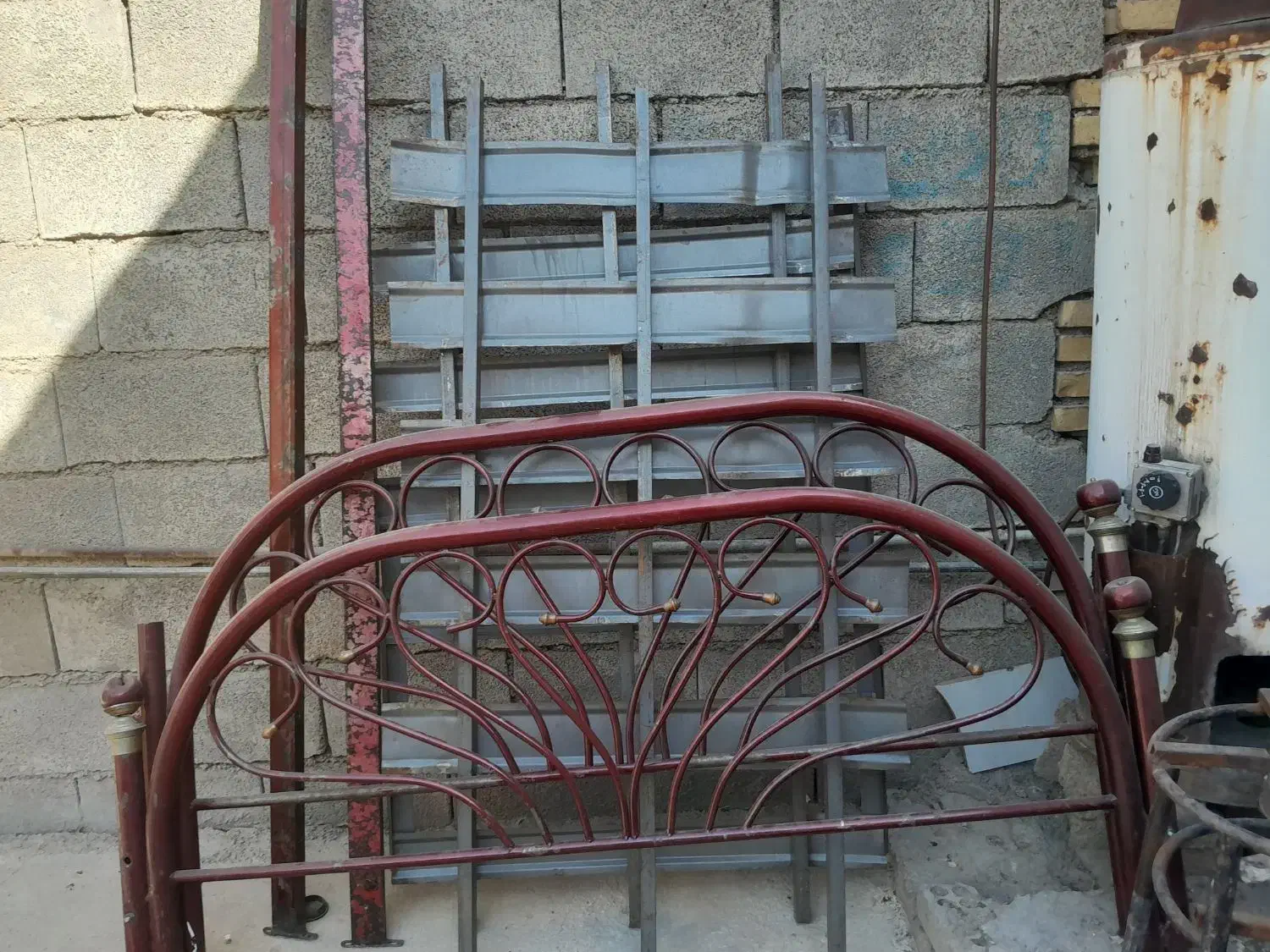 تخت خواب دو نفره|تخت و سرویس خواب|باغ ملک, |دیوار