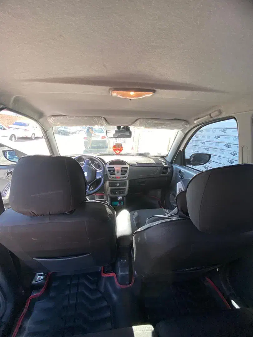 کوییک rs سفید مشکی|خودرو سواری و وانت|یزد, |دیوار