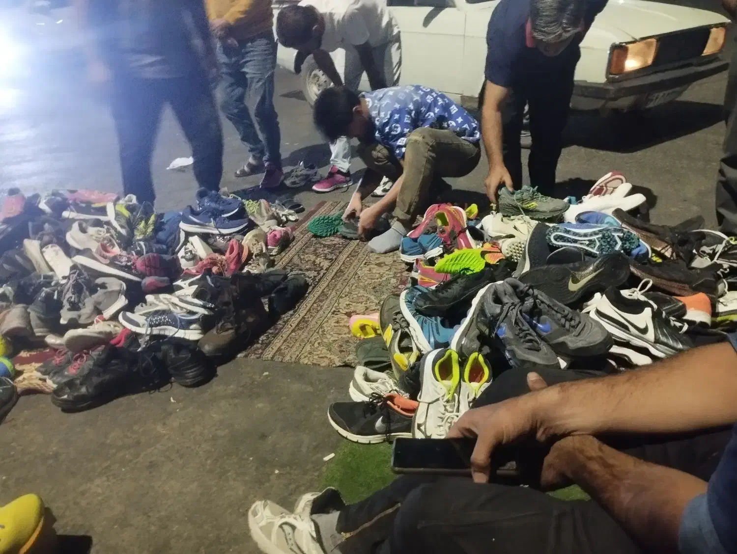 دستفروشی وزیر اباد|کیف، کفش، کمربند|شیراز, وزیرآباد|دیوار