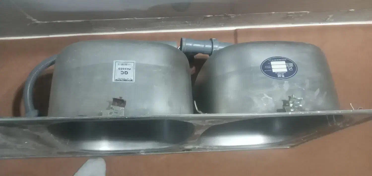 سینگ|آب‌چکان و نظم‌دهنده ظروف|قروه, |دیوار