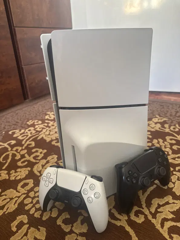 Ps5 slim|کنسول، بازی ویدئویی و آنلاین|شیراز, فرگاز|دیوار