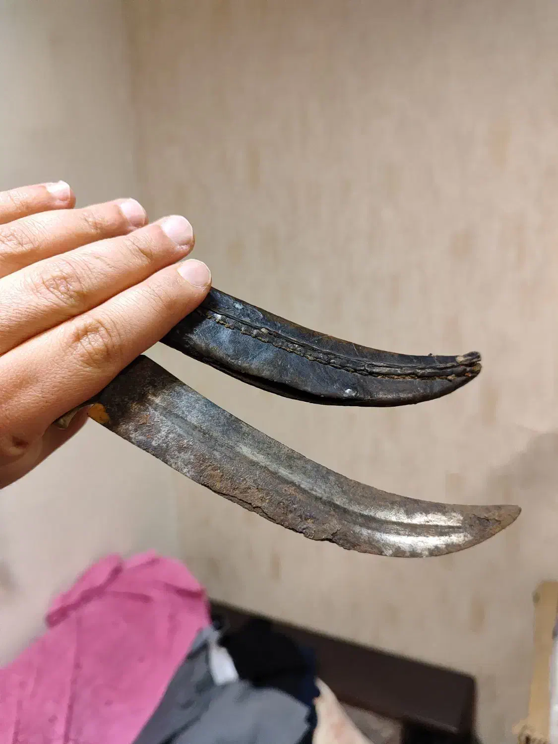 خنجر سکه کپن کلکسیونی با ارزش قدیمی|کلکسیون اشیاء عتیقه|تهران, قبا|دیوار