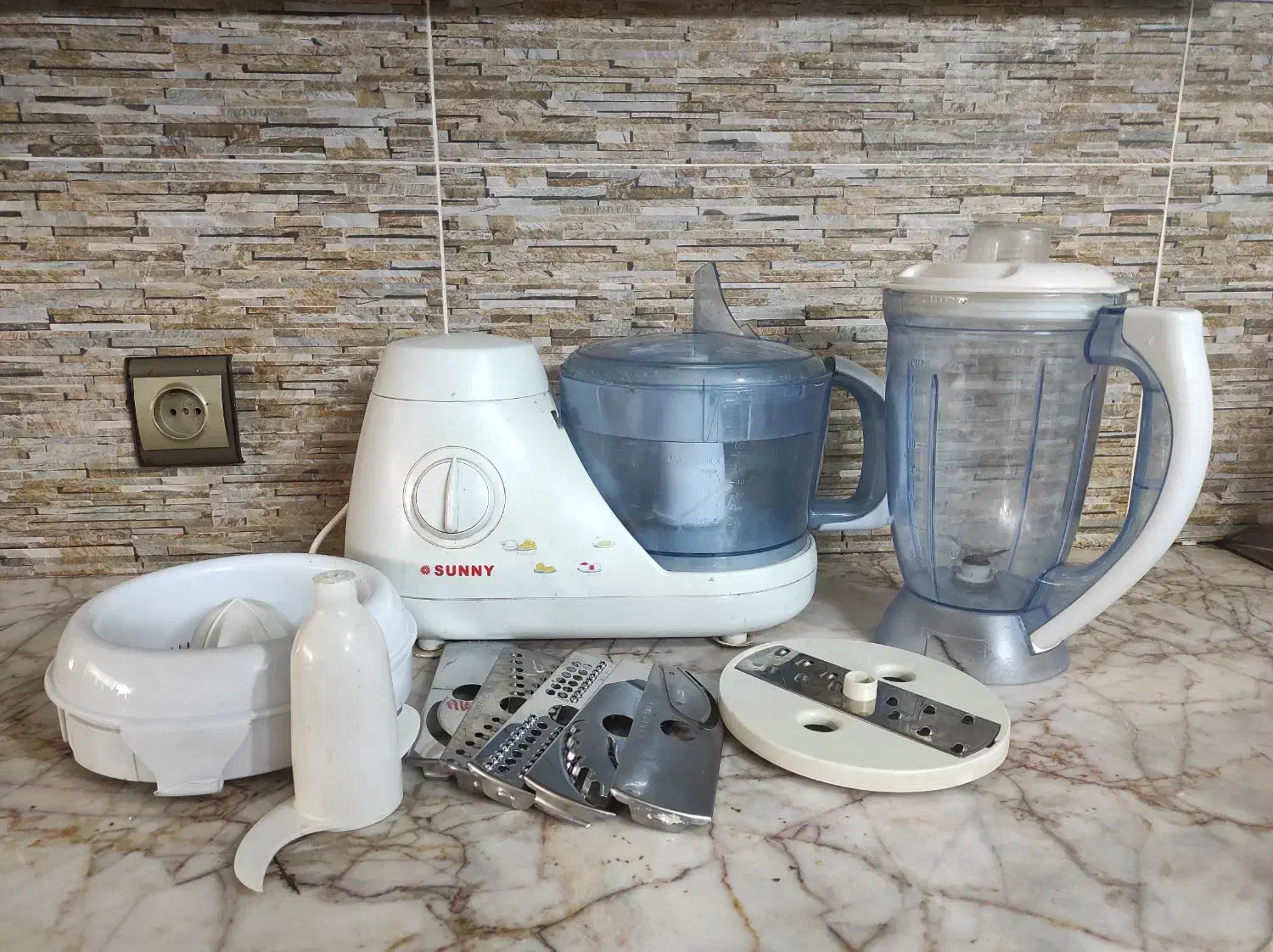 غذاساز|خردکن، آسیاب، غذاساز|مشهد, عبادی|دیوار