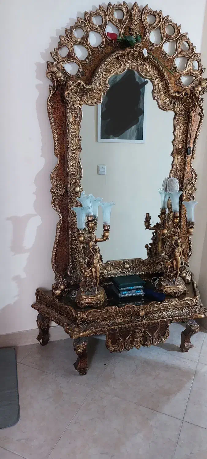 اینه و شمعدان|بوفه، ویترین، کنسول|کن, |دیوار