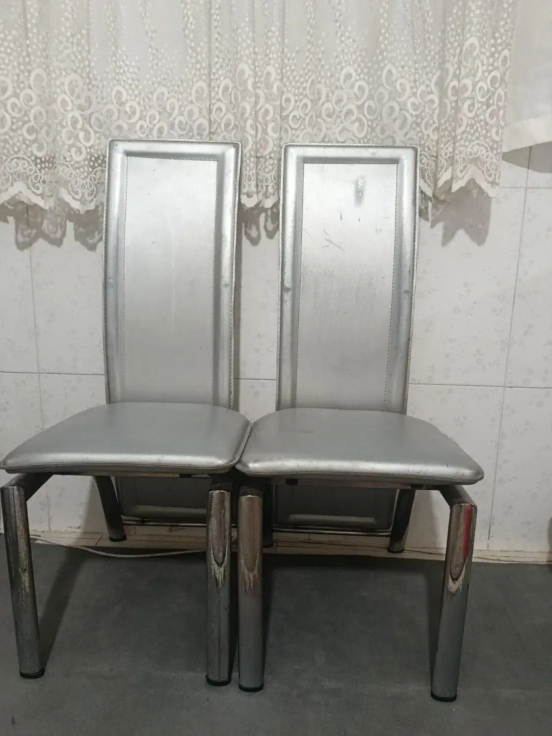 صندلی|صندلی و نیمکت|قم, نیروگاه|دیوار