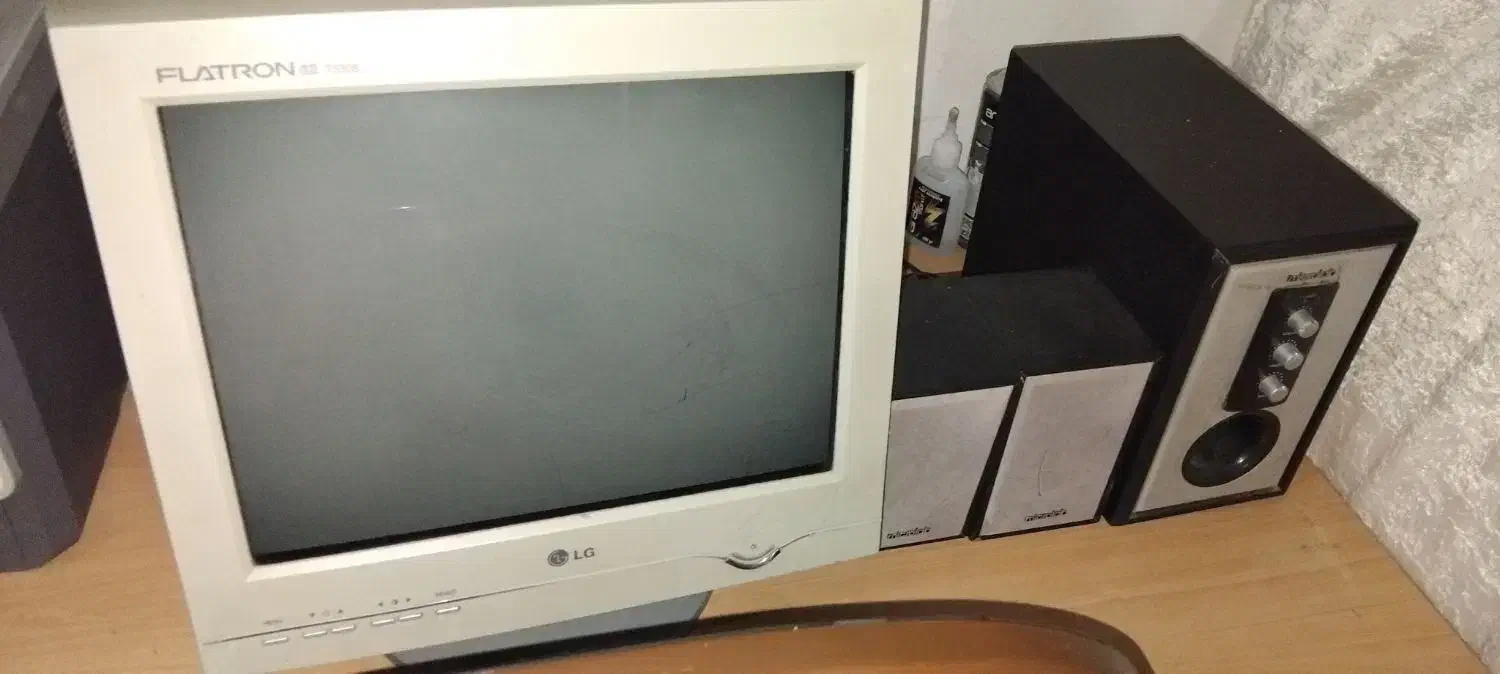 کامپیوتر درحد نو سالم|رایانه رومیزی|تربت‌حیدریه, بالا ولایت|دیوار