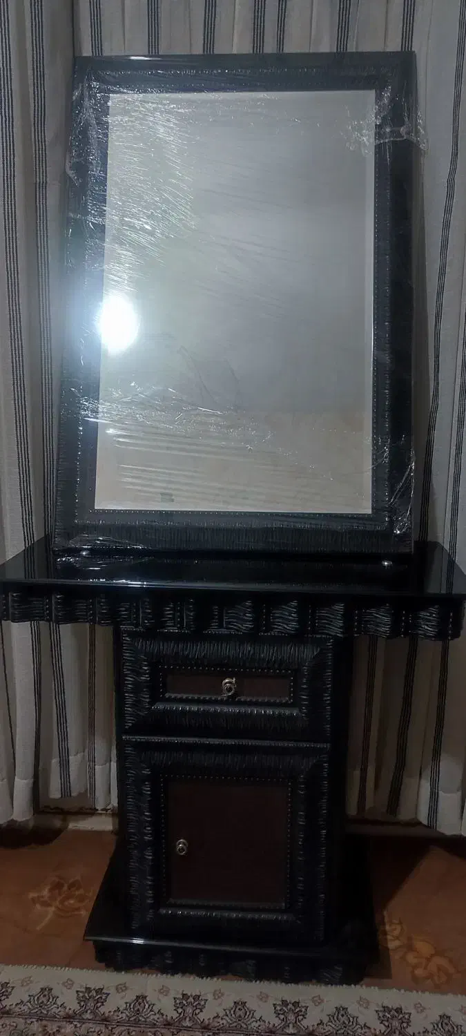 آینه کنسول|بوفه، ویترین، کنسول|تهران, امامت|دیوار