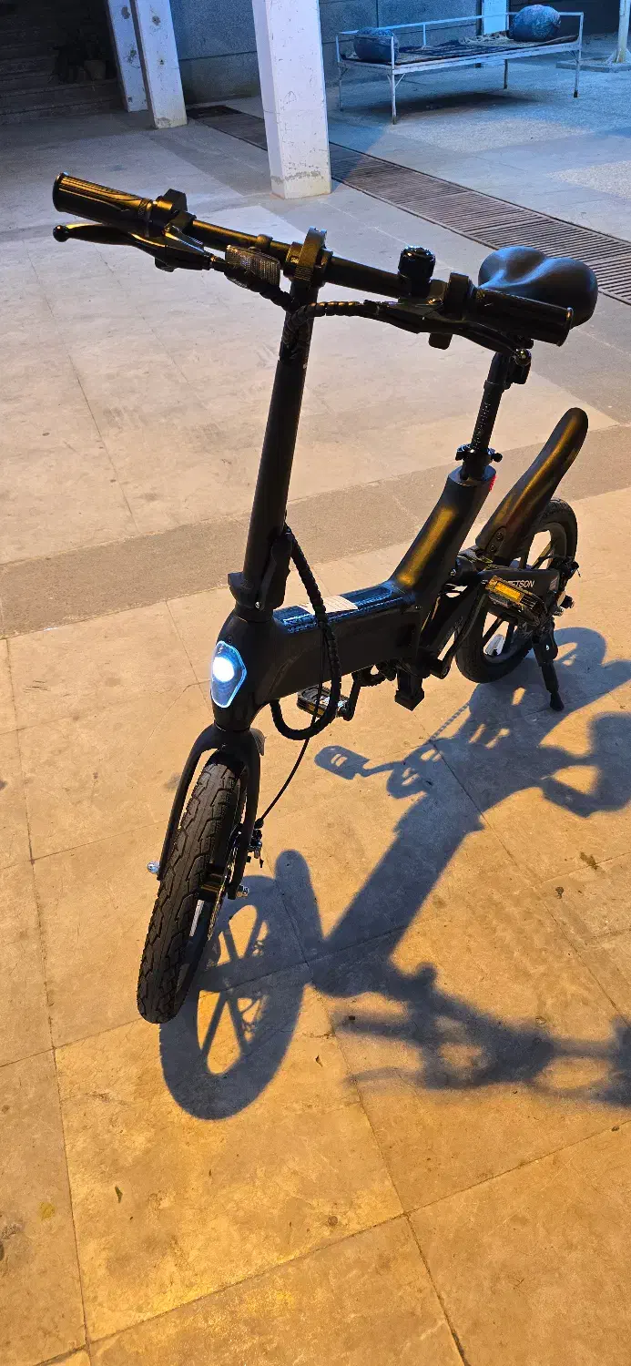 اسکوتر و دوچرخه شارژی آمریکایی درجه یک|دوچرخه، اسکیت، اسکوتر|جم, |دیوار