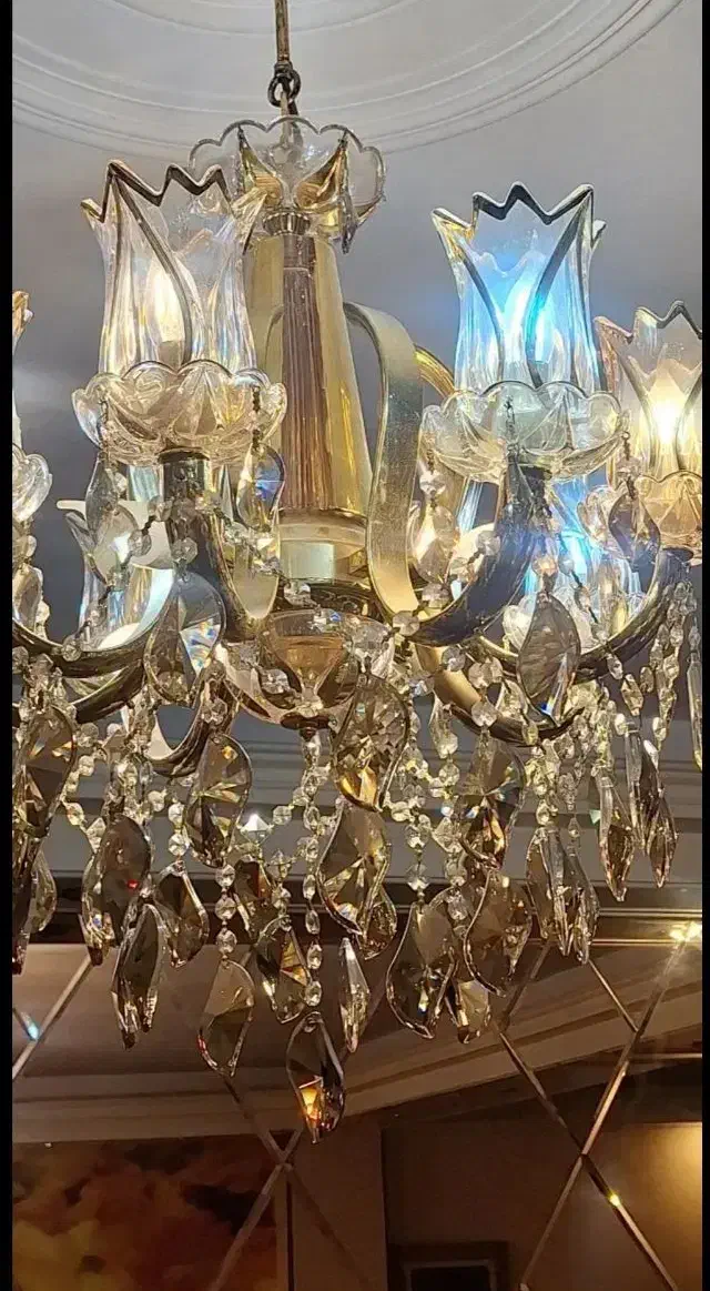 لوستر وساعت|لوستر و چراغ آویز|شیراز, شهرک گلستان|دیوار